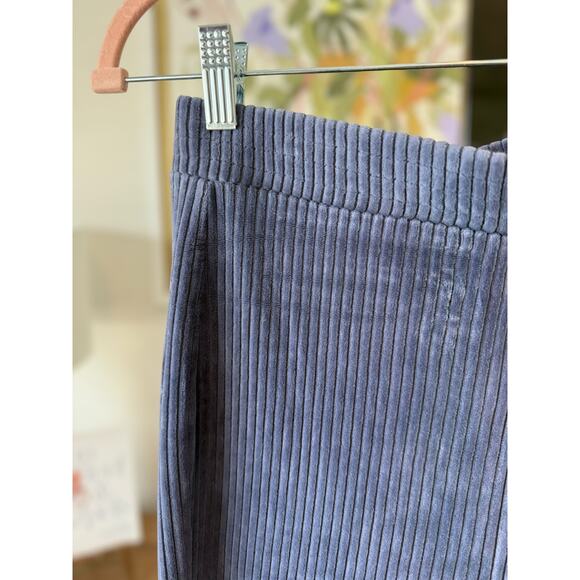 Aerie Groove-On Velour High Waisted Flare Pant Fresh Bright Womens Size Medium - Picture 6 of 8